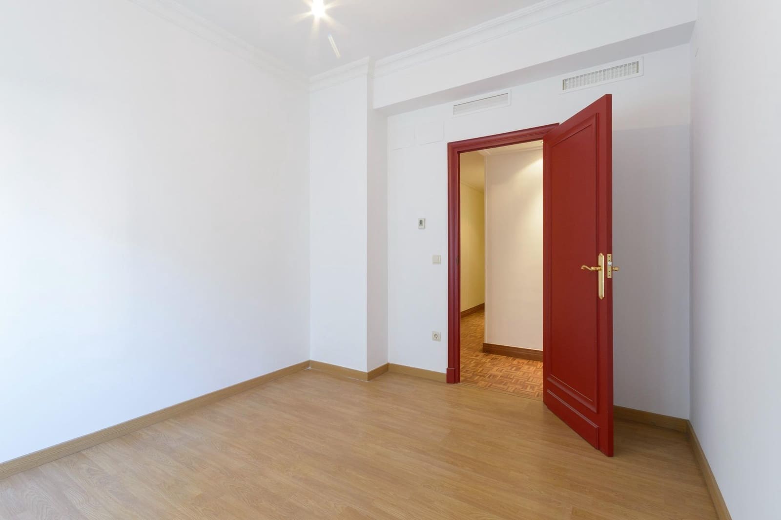 6 soveværelse Lejlighed til salg i Gandia - € 319.000 (Ref: 9831643)