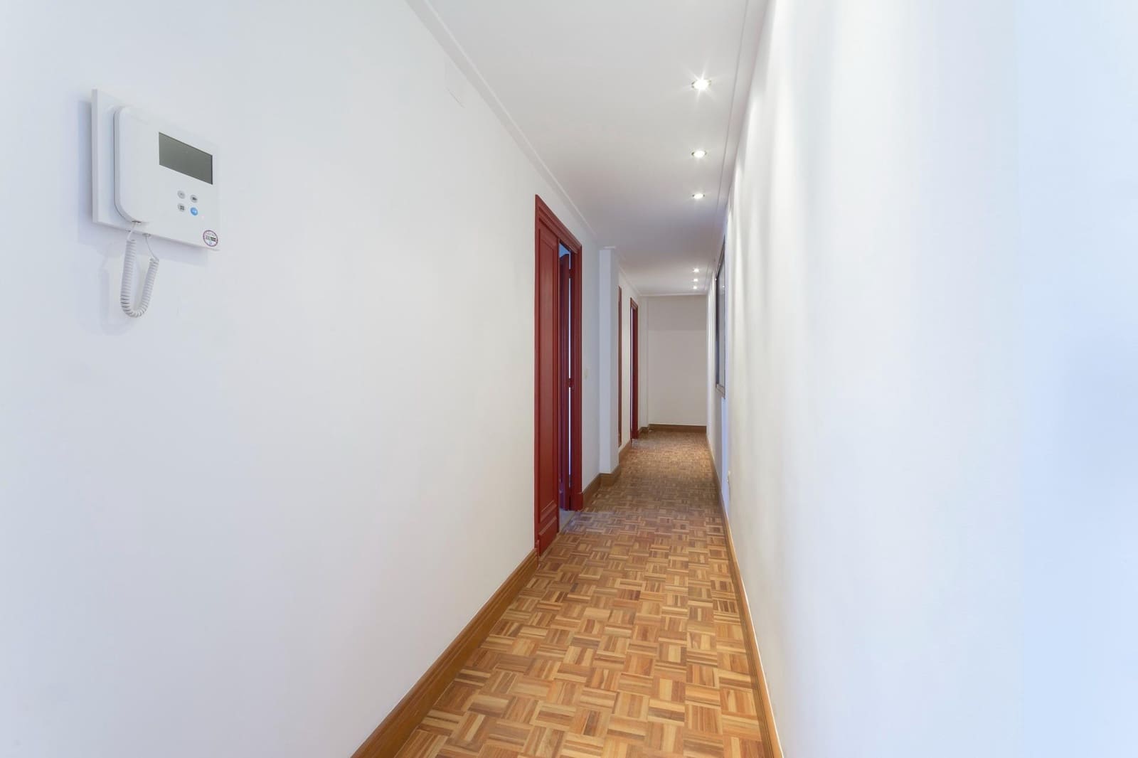 6 soveværelse Lejlighed til salg i Gandia - € 319.000 (Ref: 9831643)