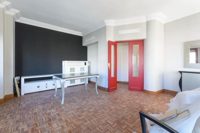 6 Zimmer Wohnung zu verkaufen in Gandia - 319.000 € (Ref: 9831643)