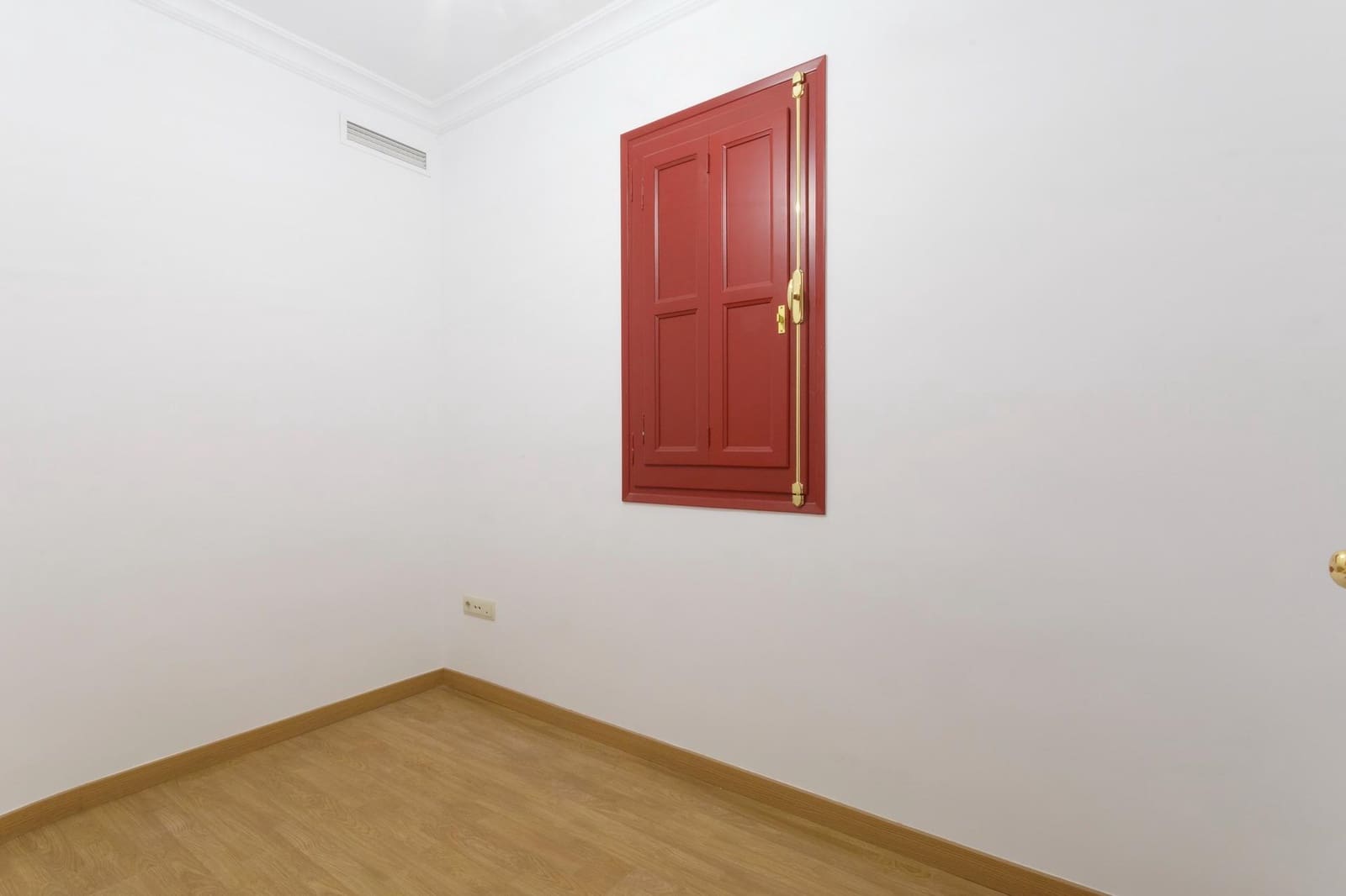 6 soveværelse Lejlighed til salg i Gandia - € 319.000 (Ref: 9831643)