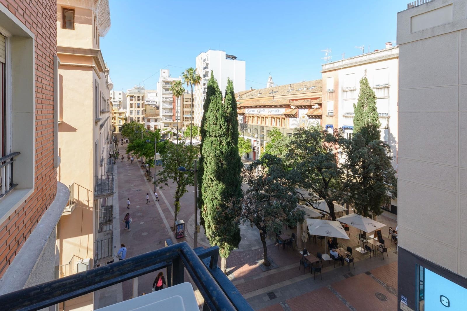 6 soveværelse Lejlighed til salg i Gandia - € 319.000 (Ref: 9831643)