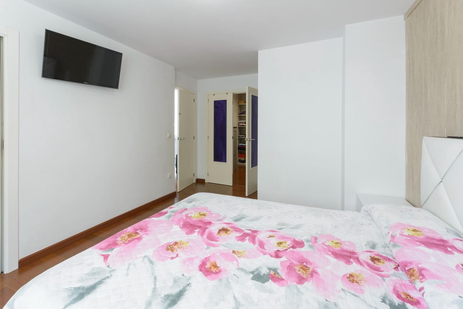 3 bedroom Apartment for sale in Gandia with garage - € 330,000 (Ref: 9833792)