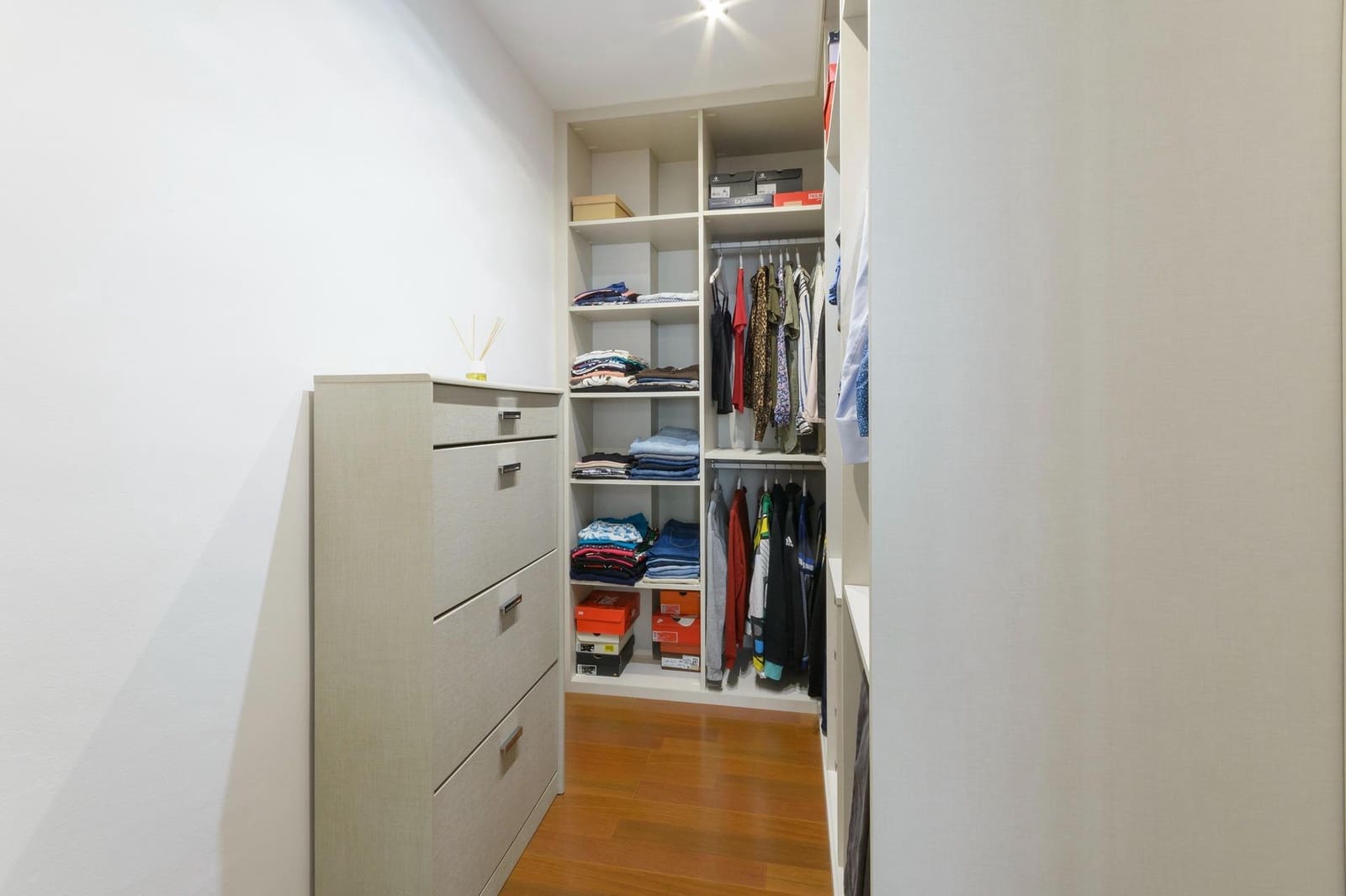 3 bedroom Apartment for sale in Gandia with garage - € 330,000 (Ref: 9833792)