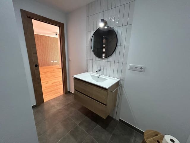 Kontor til leie i Gandia - € 500 (Ref: 9836443)