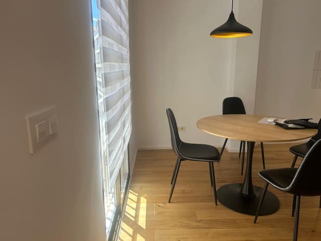 Kontor til leie i Gandia - € 500 (Ref: 9836443)