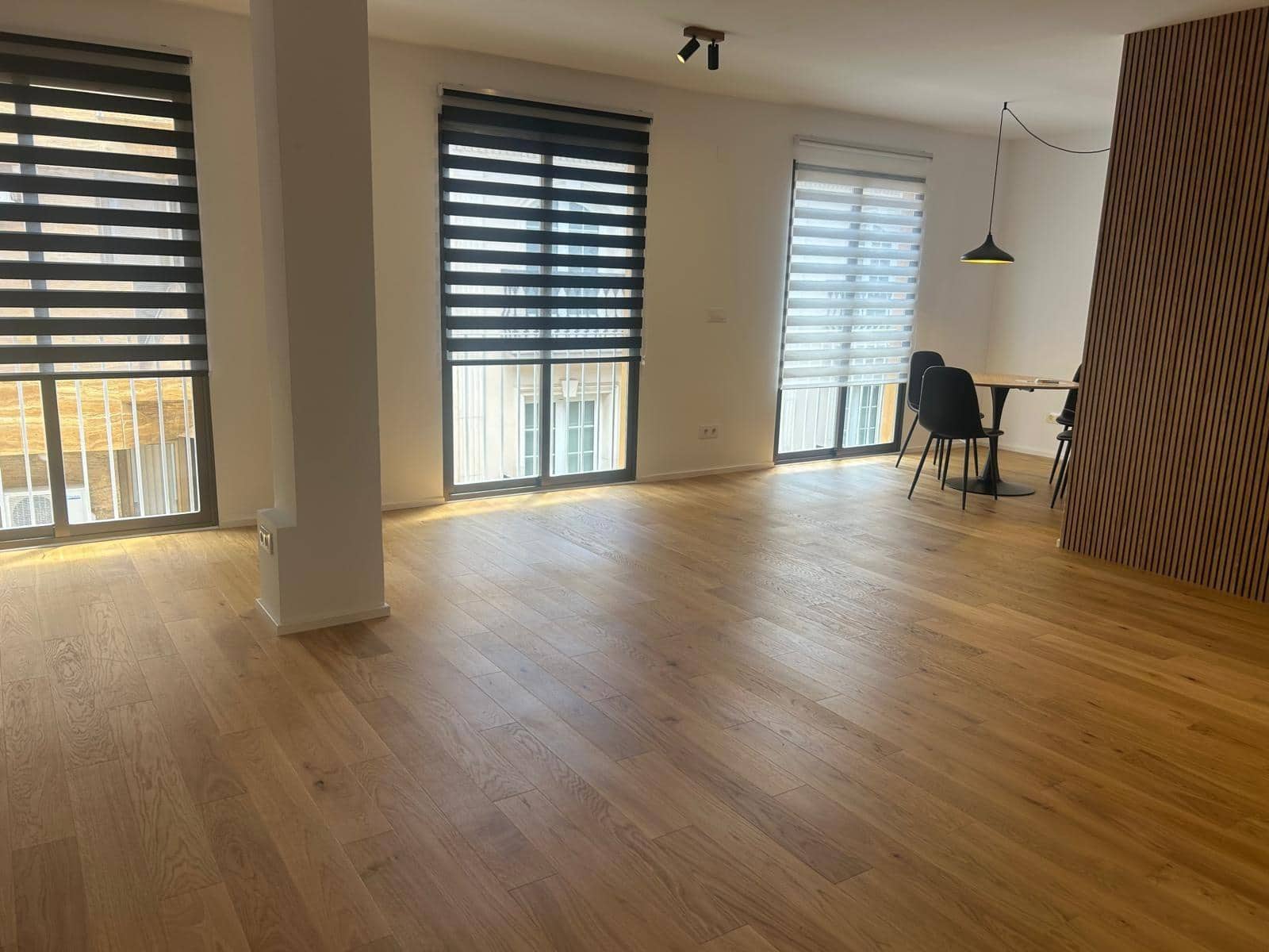 Office for rent in Gandia - € 500 (Ref: 9836443)