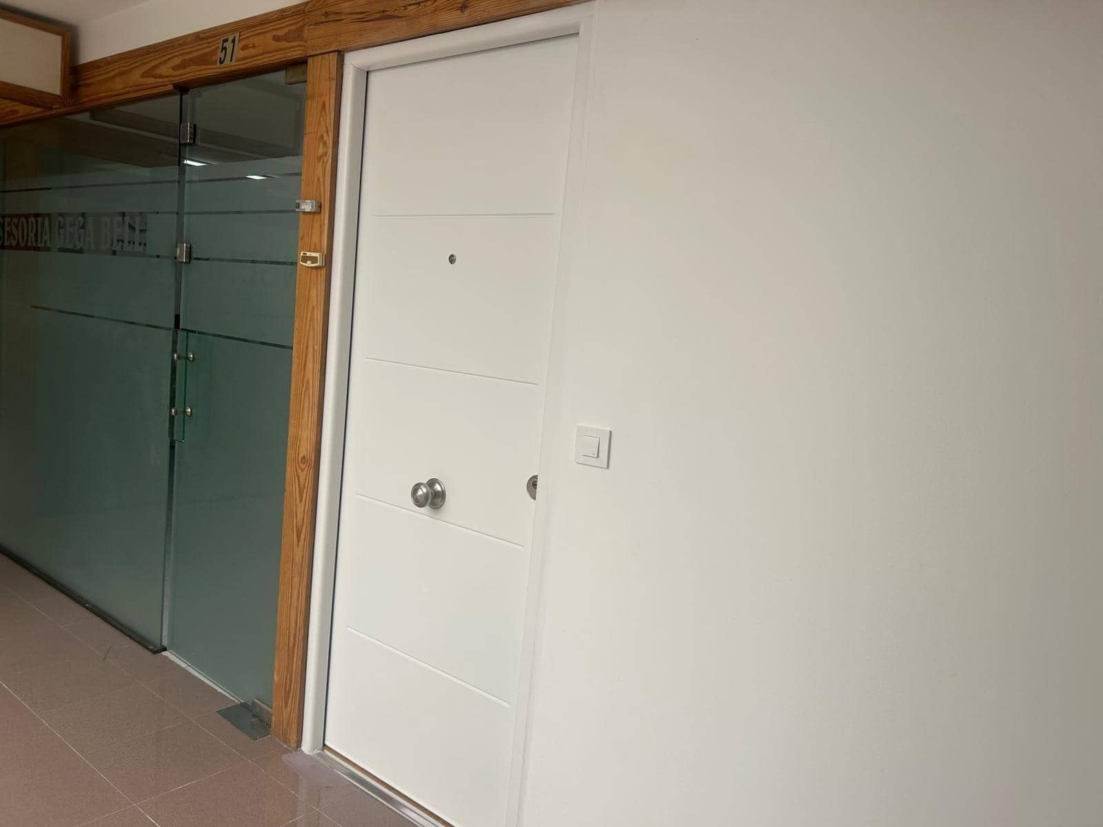 Office for rent in Gandia - € 500 (Ref: 9836443)