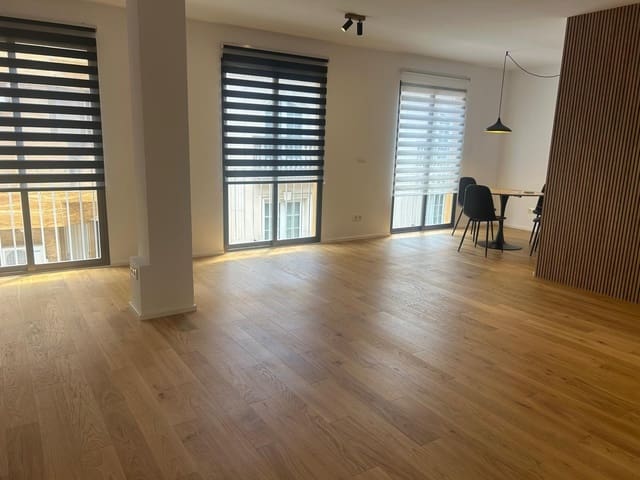 Kontor til leie i Gandia - € 500 (Ref: 9836443)
