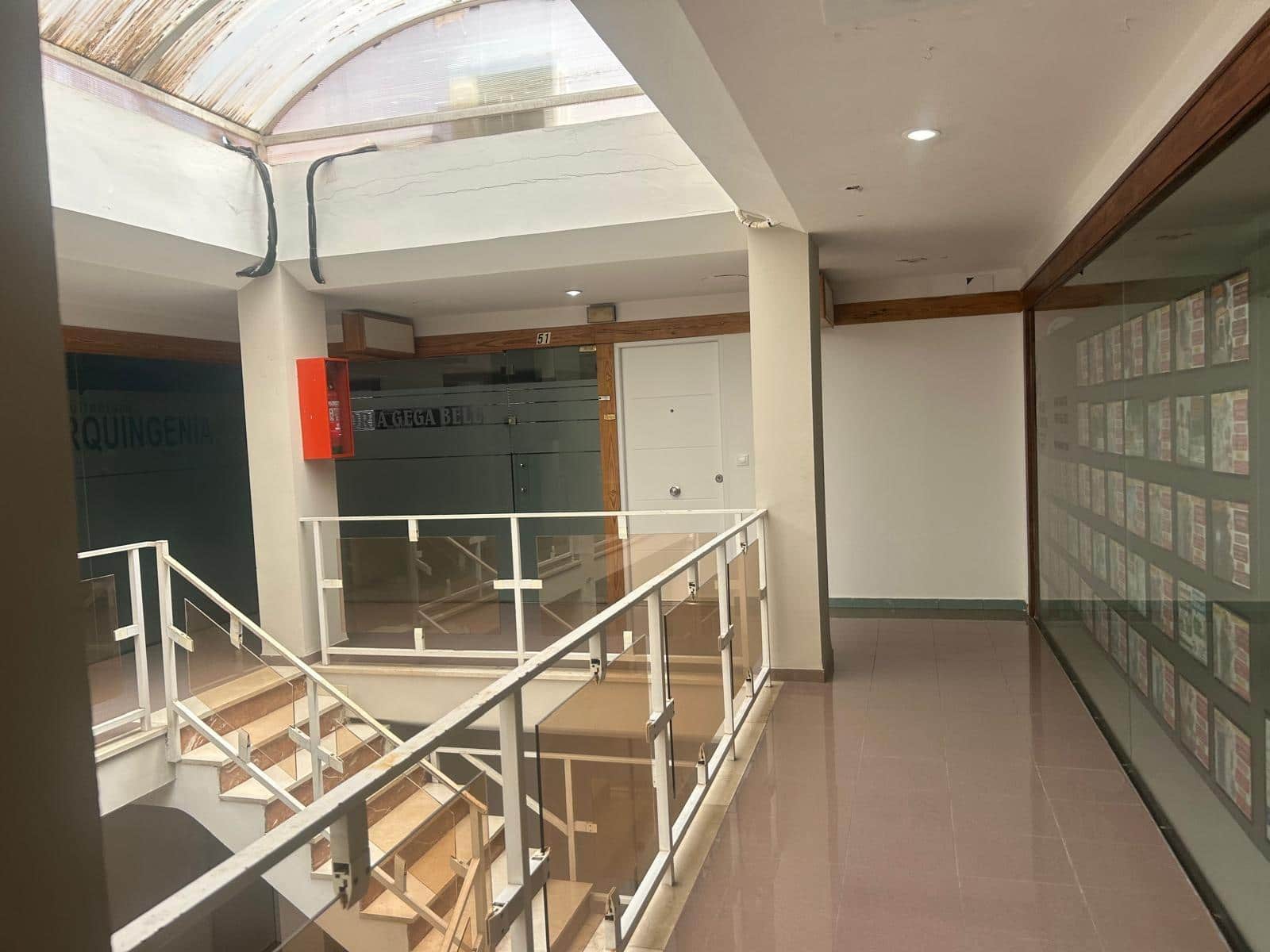Office for rent in Gandia - € 500 (Ref: 9836443)
