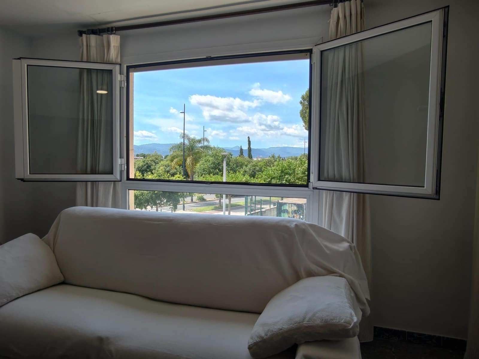 3 bedroom Flat for rent in Gandia - € 700 (Ref: 9843621)