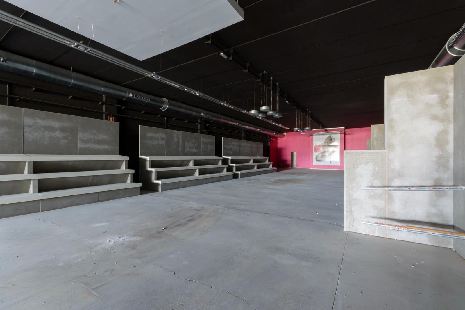 Commercial for sale in Gandia - € 650,000 (Ref: 9876567)