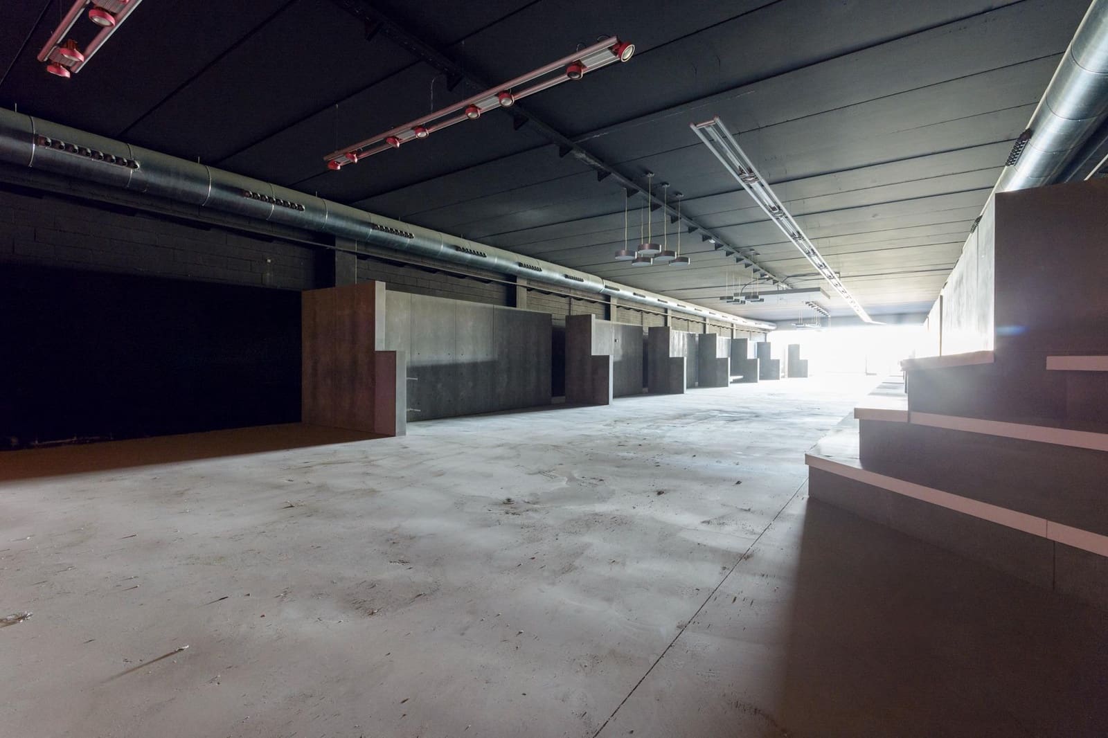 Commercial for sale in Gandia - € 650,000 (Ref: 9876567)