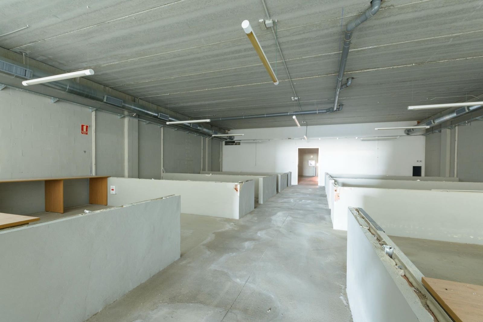 Commercial for sale in Gandia - € 650,000 (Ref: 9876567)
