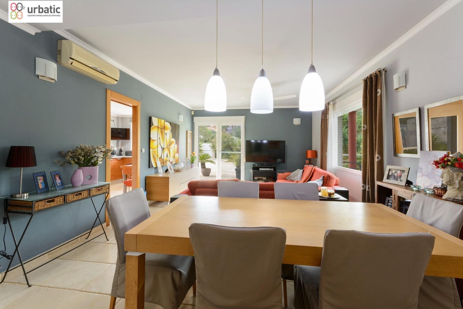 4 Zimmer Villa zu verkaufen in Gandia mit Garage - 415.000 € (Ref: 9882032)