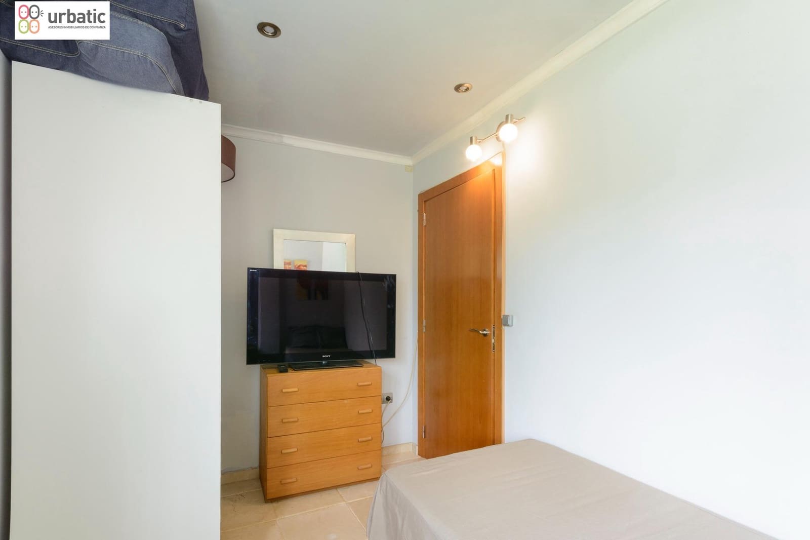 4 Zimmer Villa zu verkaufen in Gandia mit Garage - 415.000 € (Ref: 9882032)