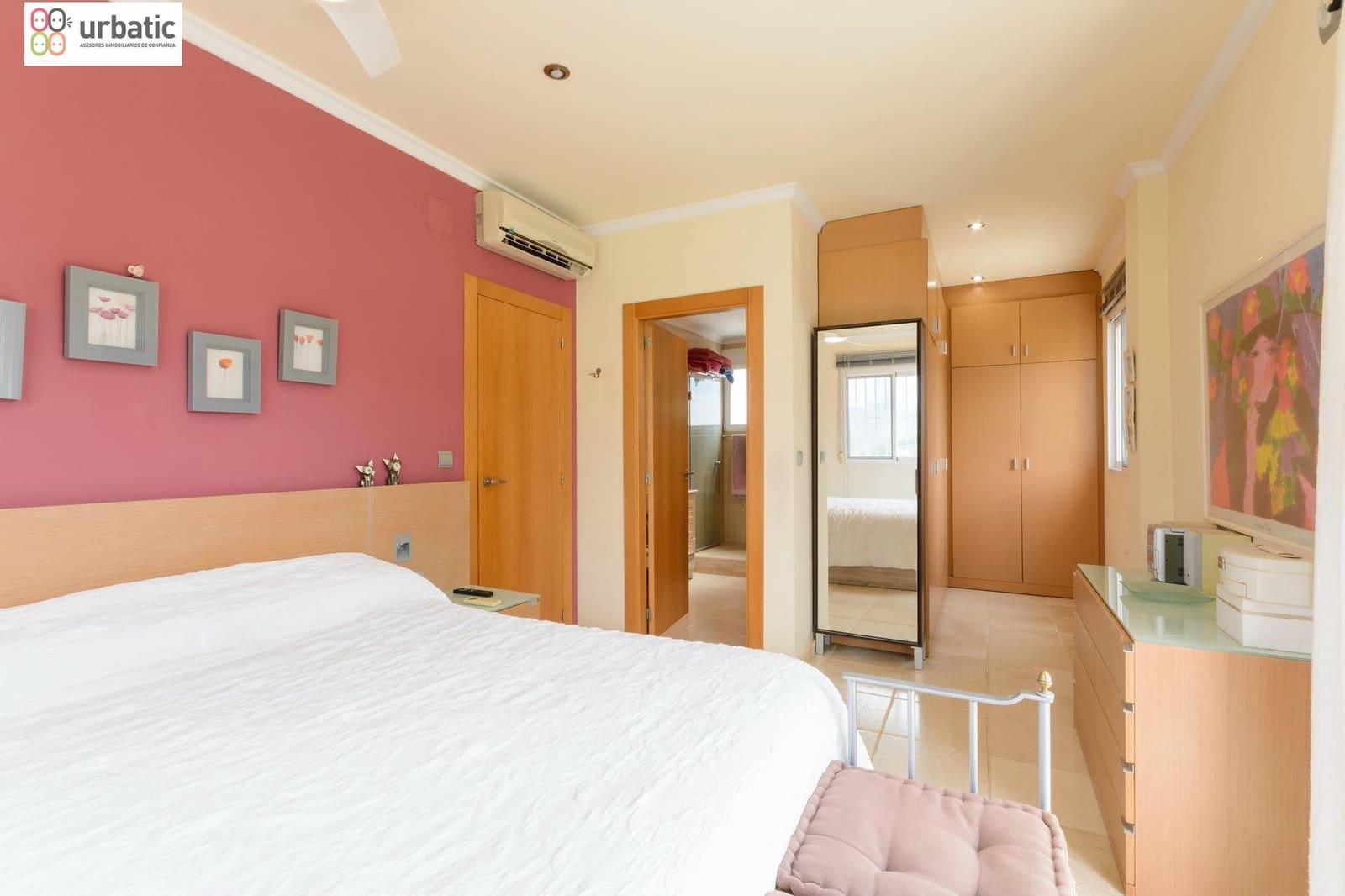 4 Zimmer Villa zu verkaufen in Gandia mit Garage - 415.000 € (Ref: 9882032)