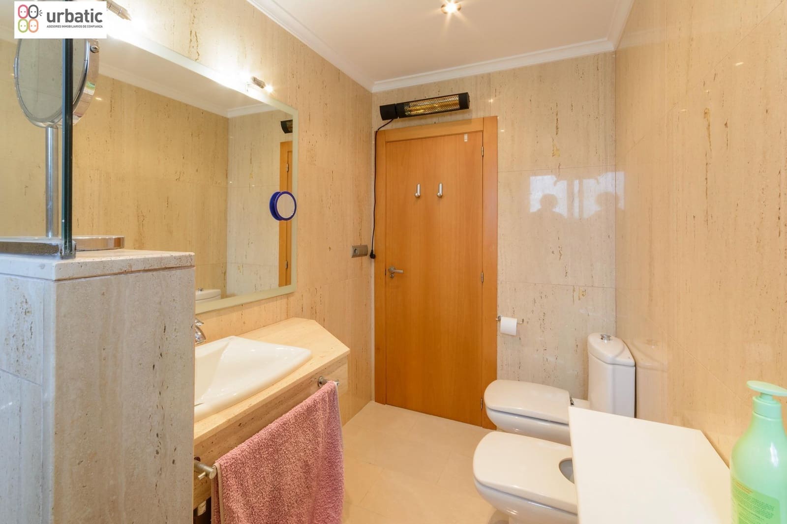 4 Zimmer Villa zu verkaufen in Gandia mit Garage - 415.000 € (Ref: 9882032)