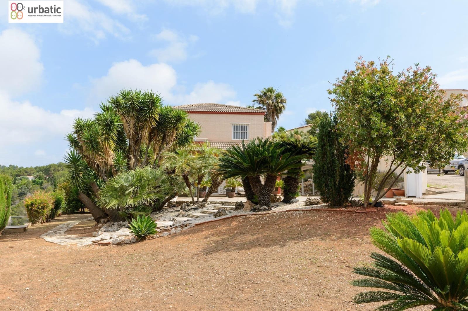 4 Zimmer Villa zu verkaufen in Gandia mit Garage - 415.000 € (Ref: 9882032)