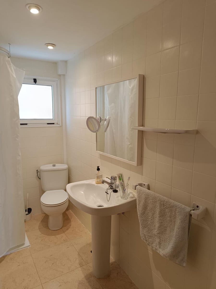 4 bedroom Apartment for sale in Bellreguard - € 250,000 (Ref: 9882033)