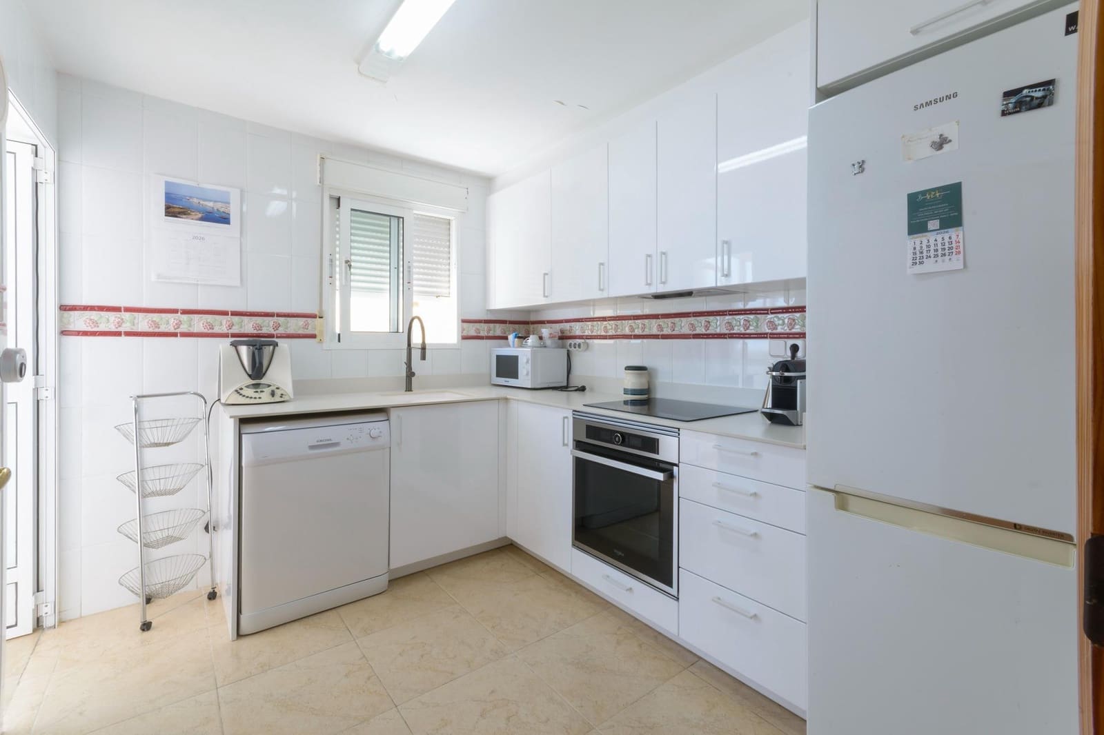 4 bedroom Apartment for sale in Bellreguard - € 250,000 (Ref: 9882033)