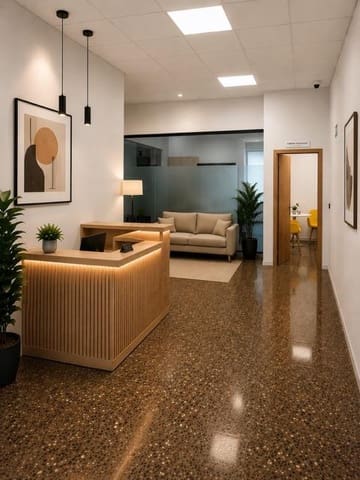 Oficina de 5 habitaciones en Gandia en alquiler - 300 € (Ref: 9892495)