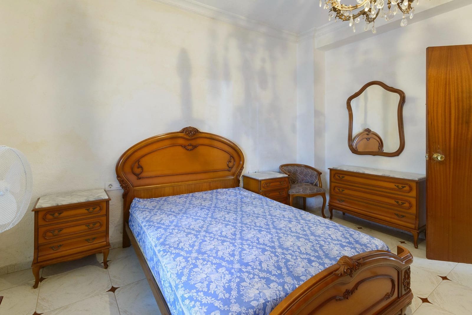 Apartamento de 3 habitaciones en Gandia en venta - 139.900 € (Ref: 9898923)