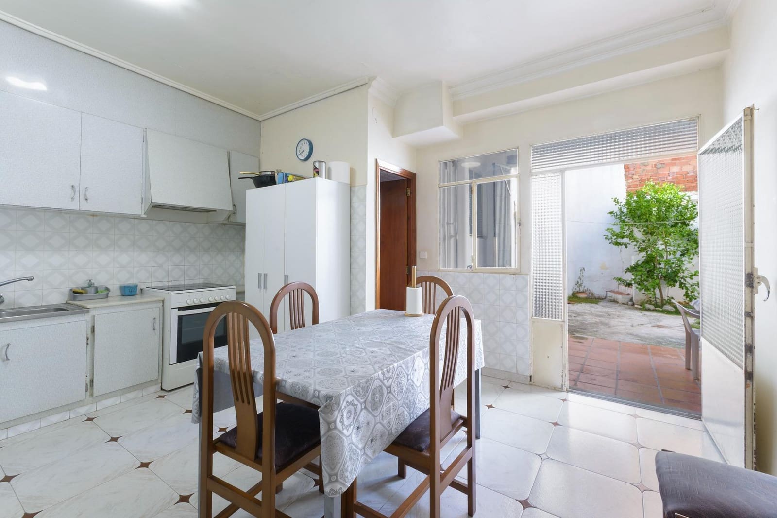 Apartamento de 3 habitaciones en Gandia en venta - 139.900 € (Ref: 9898923)