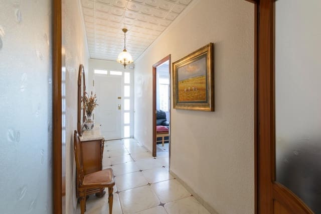 Apartamento de 3 habitaciones en Gandia en venta - 139.900 € (Ref: 9898923)