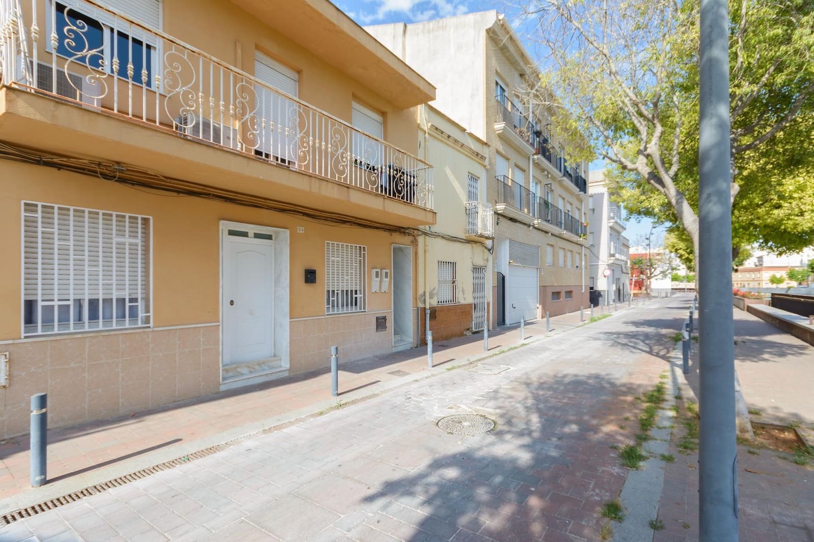 Apartamento de 3 habitaciones en Gandia en venta - 139.900 € (Ref: 9898923)