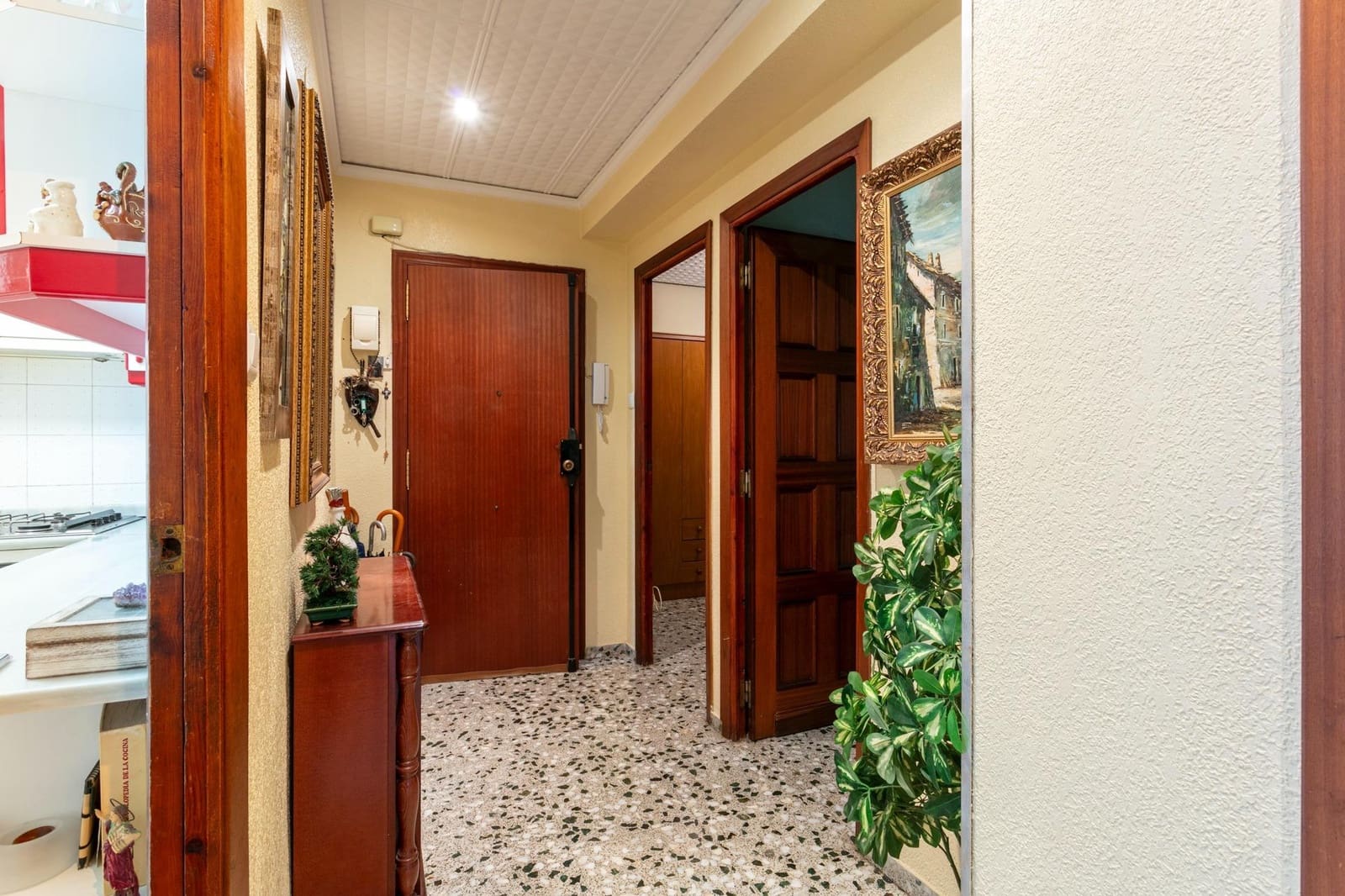 3 soverom Leilighet til salgs i Gandia - € 110 000 (Ref: 9934313)