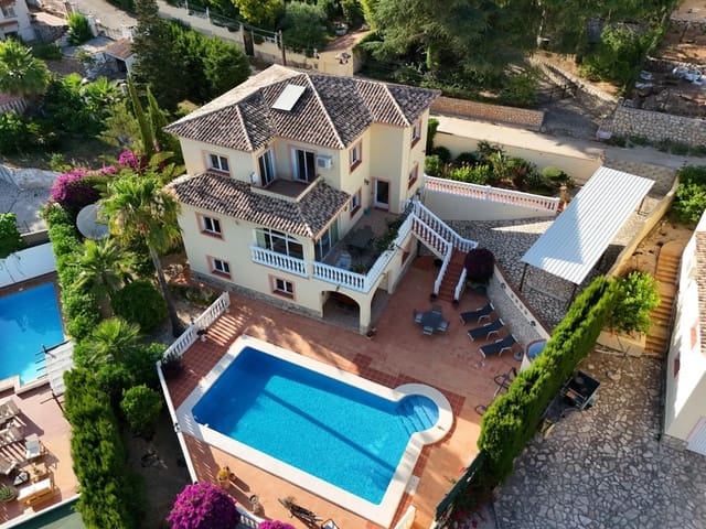 6 sypialnia Willa na sprzedaż w La Drova, Barx z basenem garażem - 565 000 € (Ref: 9940077)
