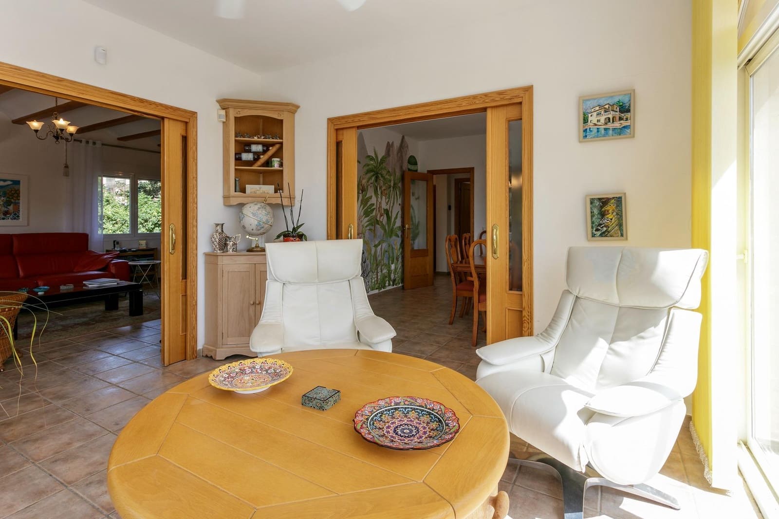 6 sypialnia Willa na sprzedaż w La Drova z basenem garażem - 565 000 € (Ref: 9940077)