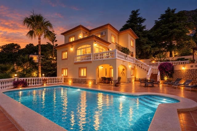 6 slaapkamer Villa te koop in La Drova, Barx met zwembad garage - € 565.000 (Ref: 9940077)