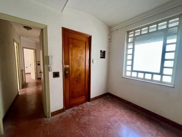 7 makuuhuone Asunto myytävänä paikassa Centro, Elche / Elx - 350 000 € (Ref: 9963196)
