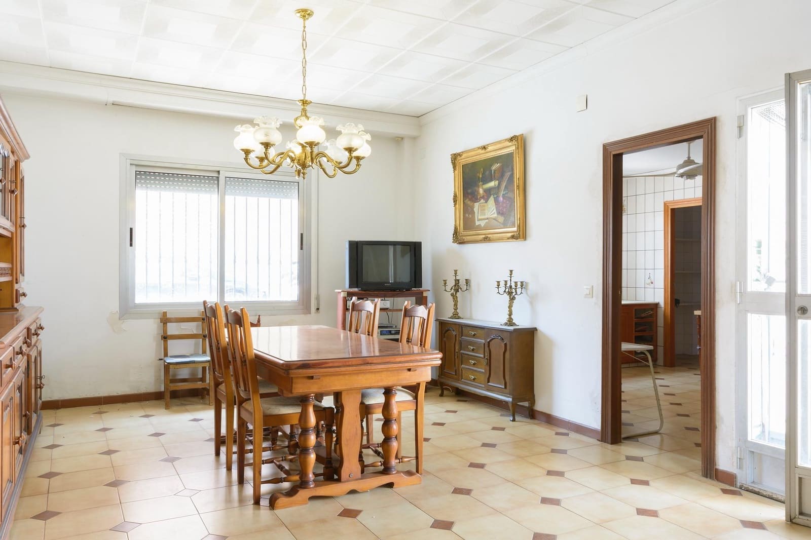 4 bedroom Townhouse for sale in Palma de Gandia with garage - € 225,000 (Ref: 9965385)