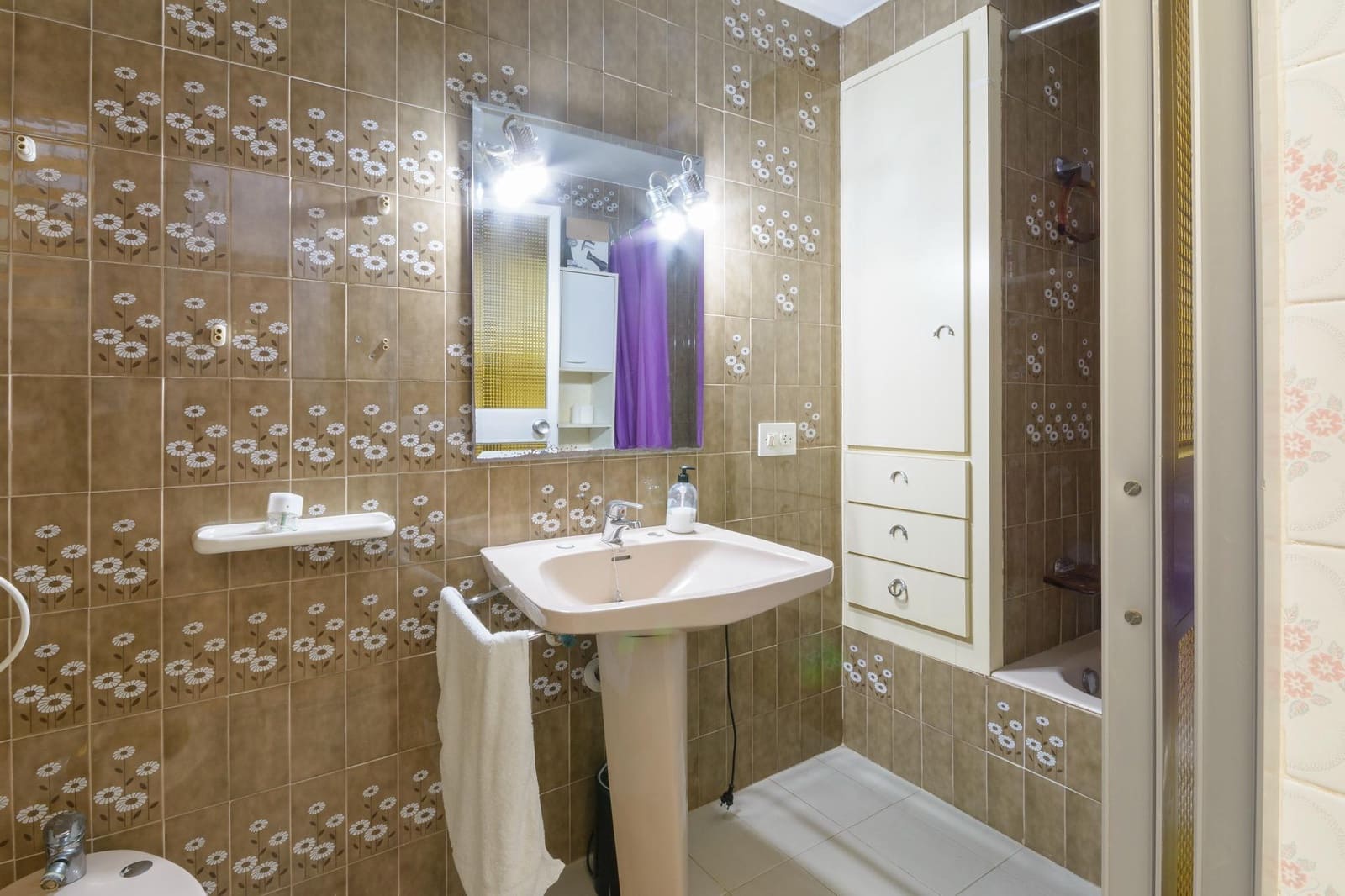 Casa de 8 habitaciones en Real de Gandía en venta con garaje - 198.000 € (Ref: 9970731)