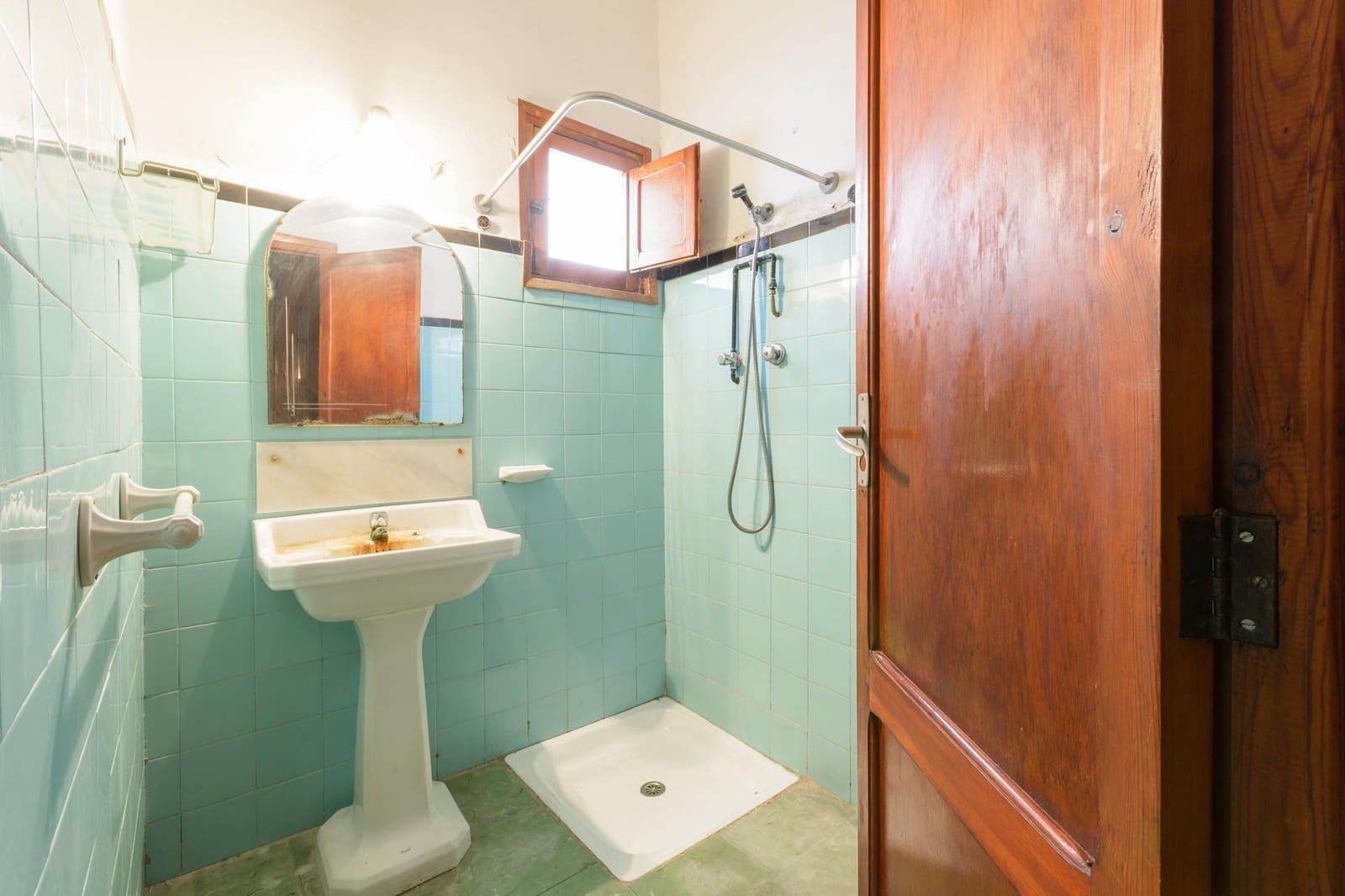 Casa de 8 habitaciones en Real de Gandía en venta con garaje - 198.000 € (Ref: 9970731)