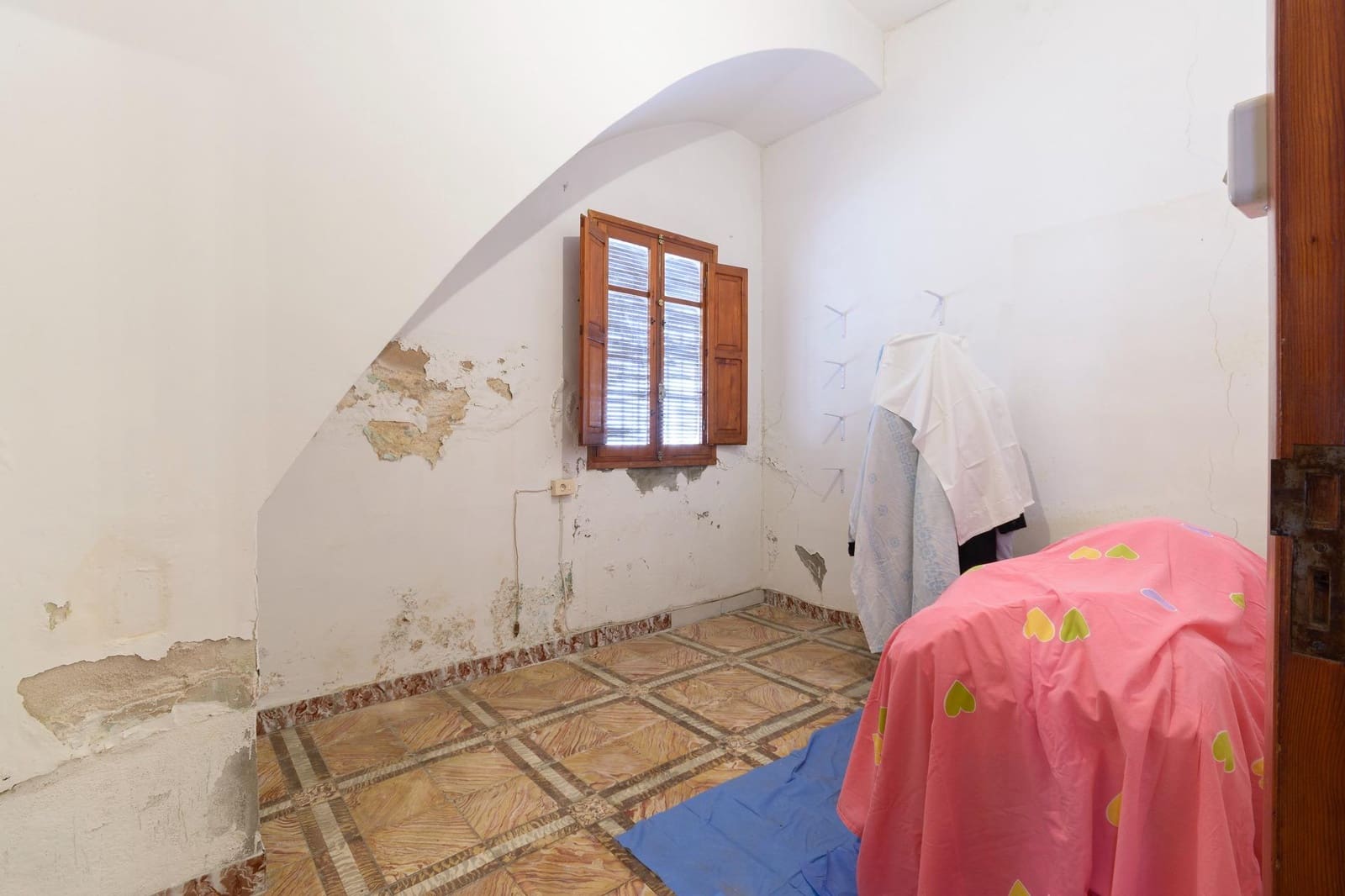 Casa de 8 habitaciones en Real de Gandía en venta con garaje - 198.000 € (Ref: 9970731)