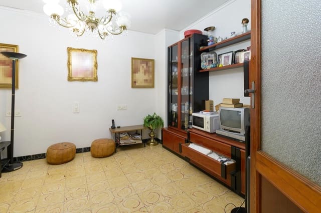 Casa de 8 habitaciones en Real de Gandía en venta con garaje - 198.000 € (Ref: 9970731)