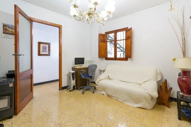 Casa de 8 habitaciones en Real de Gandía en venta con garaje - 198.000 € (Ref: 9970731)