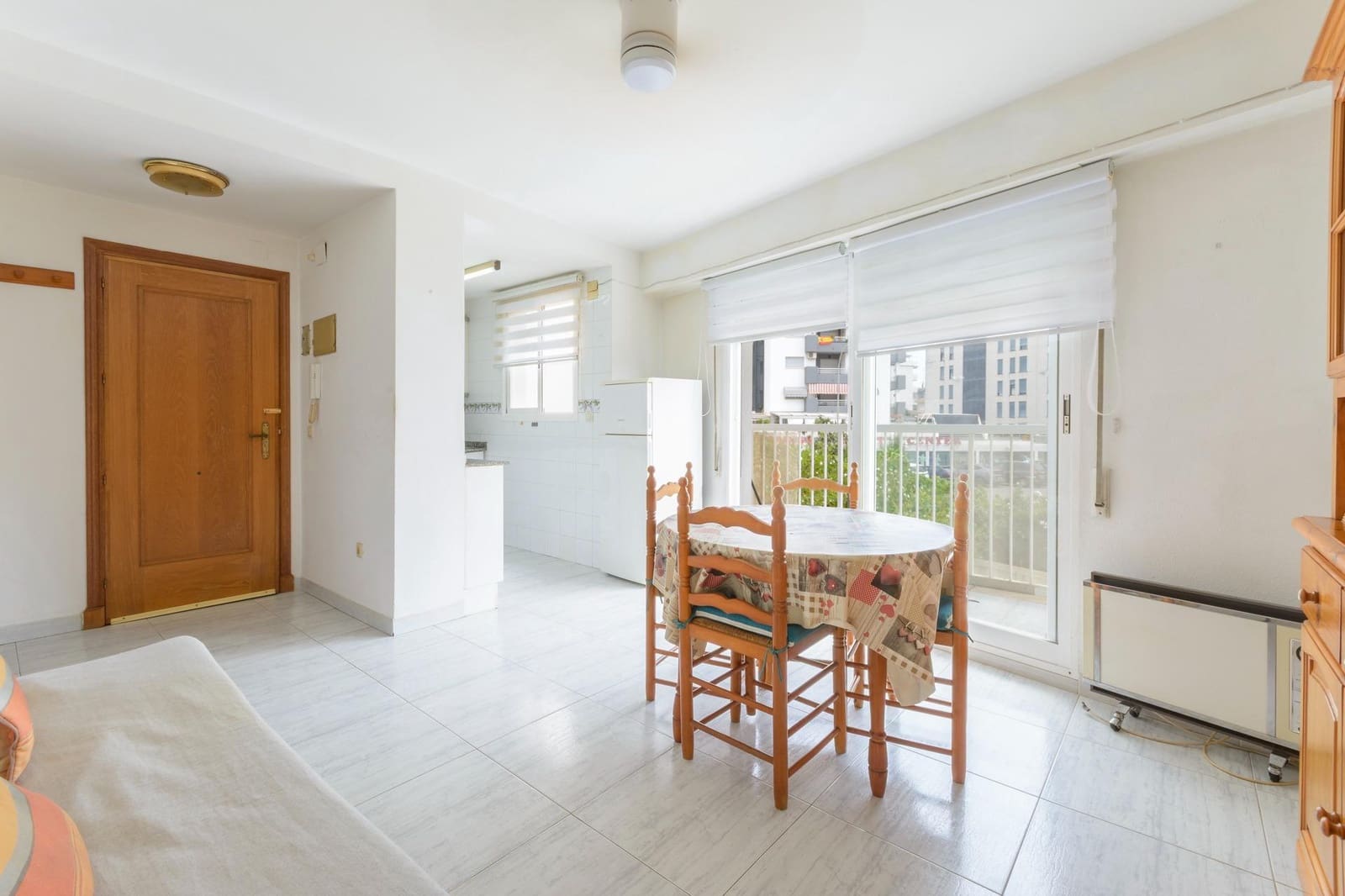 1 slaapkamer Appartement te koop in Gandia met zwembad - € 136.000 (Ref: 9985077)