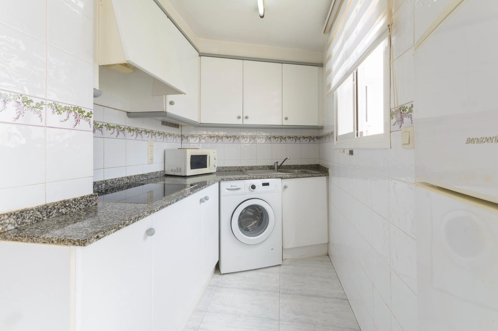 1 slaapkamer Appartement te koop in Gandia met zwembad - € 136.000 (Ref: 9985077)