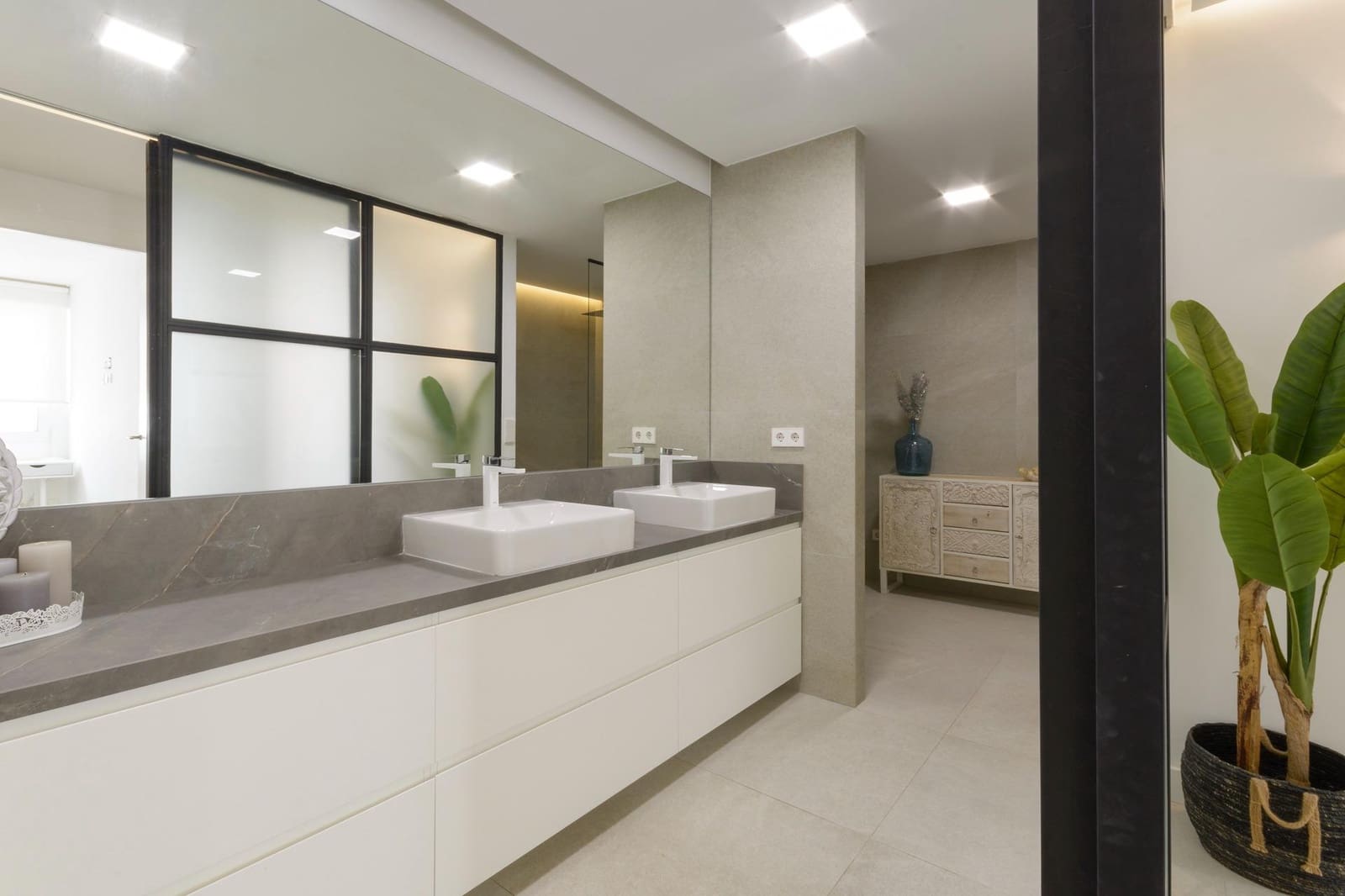 4 chambre Appartement à vendre à Gandia avec garage - 469 000 € (Ref: 9994338)