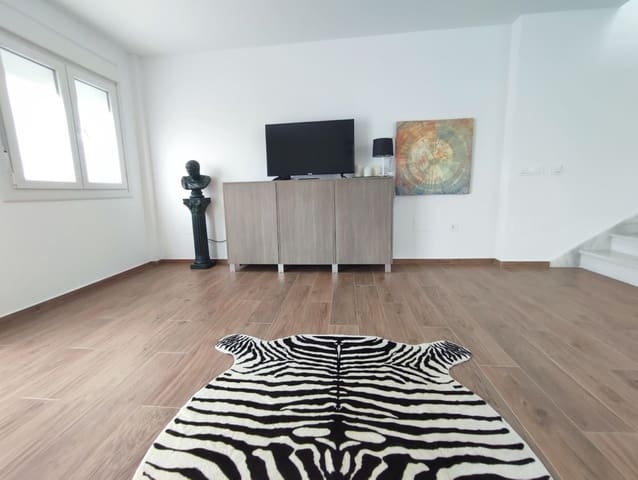 3 soverom Hus til salgs i Fuengirola - € 650 000 (Ref: 7508040)