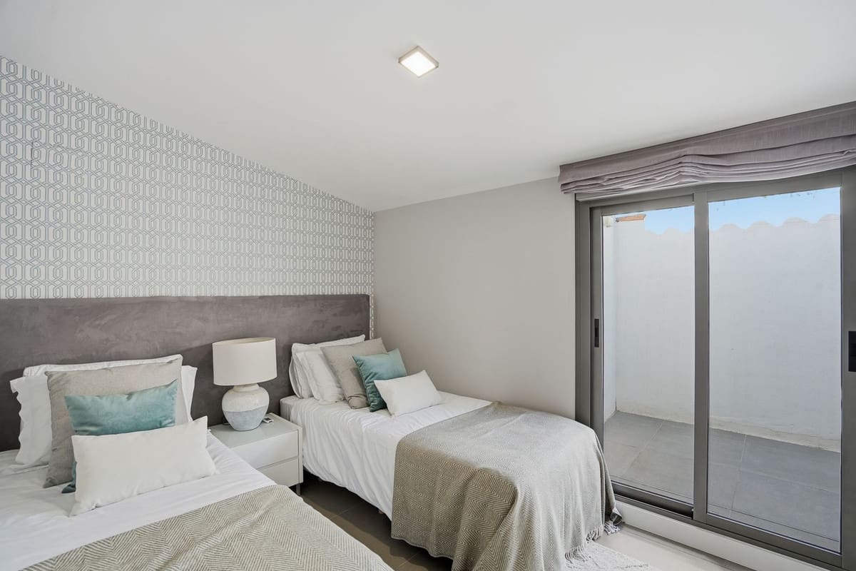 3 soverom Penthouse til salgs i Benalmadena med svømmebasseng garasje - € 687 000 (Ref: 9524594)