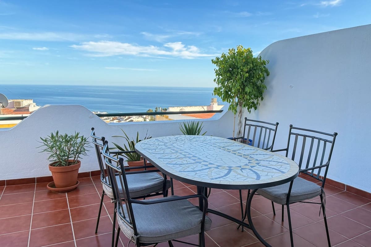 3 soverom Penthouse til salgs i Benalmadena med svømmebasseng garasje - € 619 000 (Ref: 9524598)