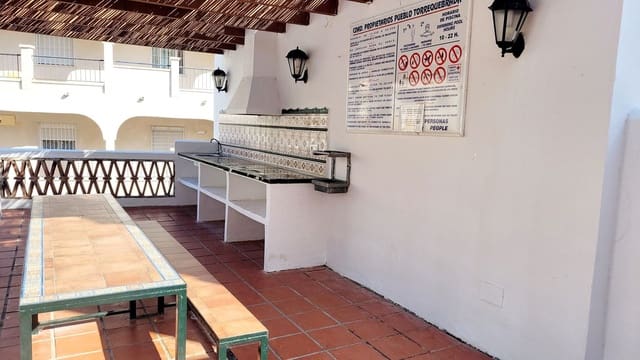 3 soveværelse Lejlighed til salg i Torrequebrada, Benalmádena med swimmingpool garage - € 381.780 (Ref: 9524602)