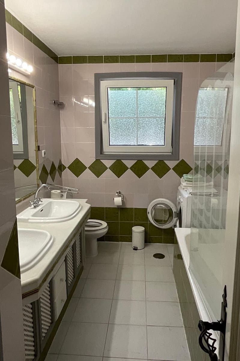 2 bedroom Villa for rent in Benalmadena with pool - € 1,650 (Ref: 9524604)