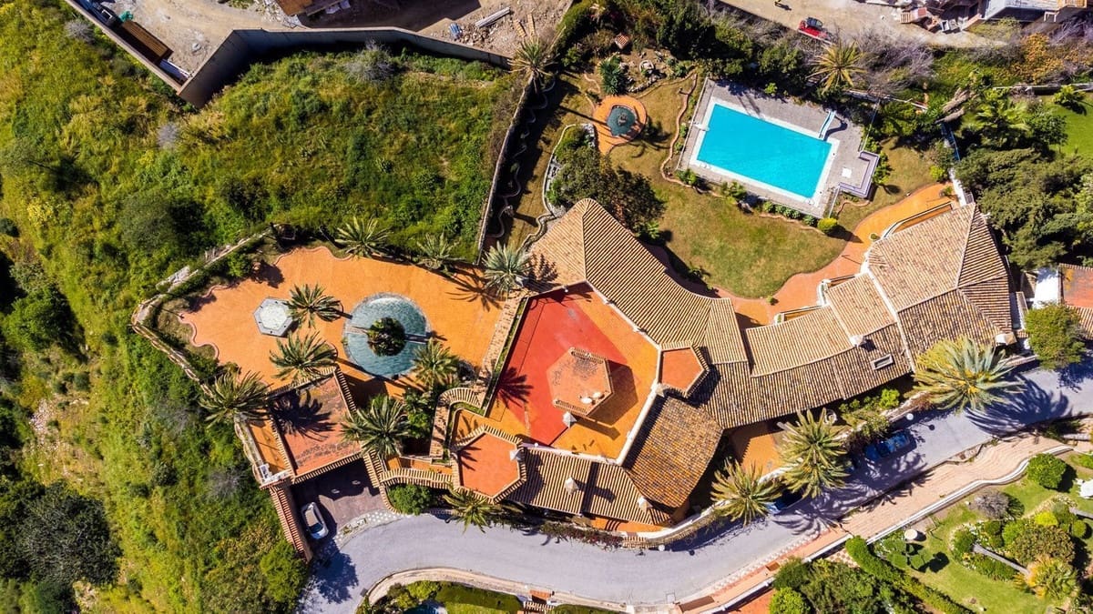 9 Zimmer Villa zu verkaufen in Torremuelle mit Pool Garage - 2.999.000 € (Ref: 9597281)