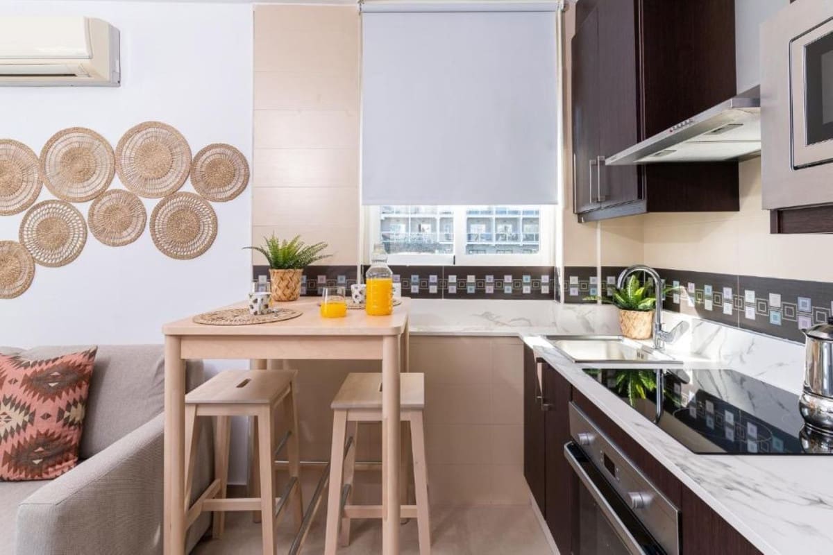 2 makuuhuone Huoneisto myytävänä paikassa Benalmadena mukana uima-altaan - 415 000 € (Ref: 9603397)